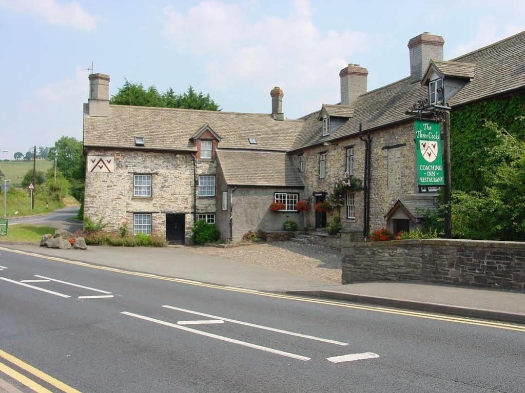 The Three Cocks Coaching Inn Glasbury Exterior foto